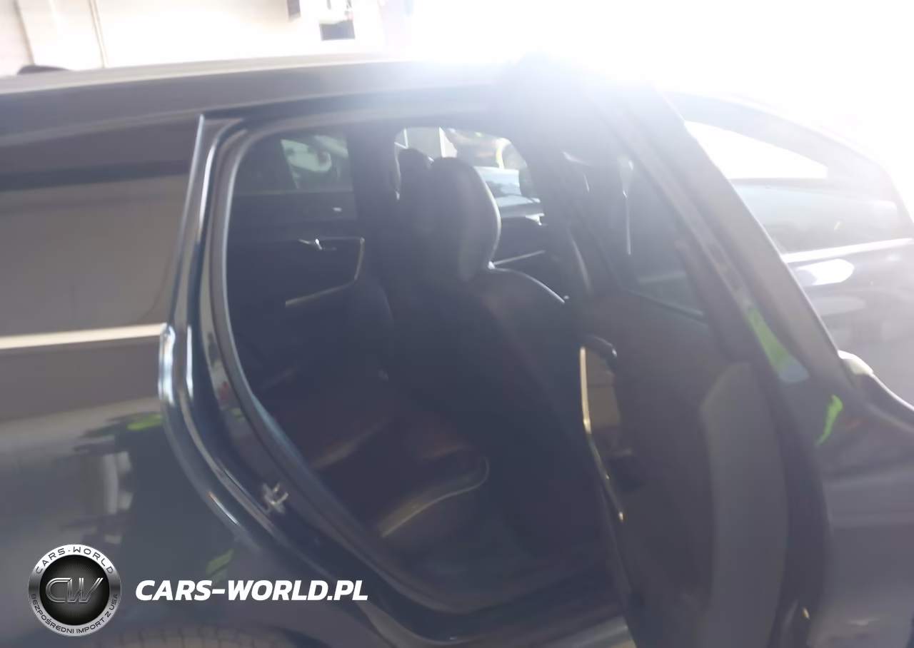 2015 Volvo Xc60 T6 R-Design Premier Plus VIN:YV4902RG3F2595374 - 8