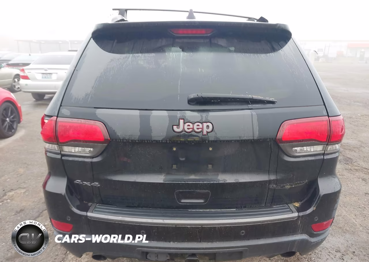 2017 Jeep Grand Cherokee Trailhawk 4X4 VIN:1C4RJFLG1HC886484 - 16