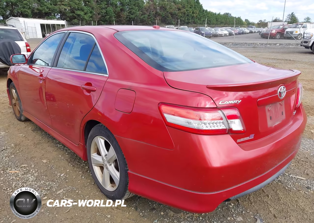 2010 Toyota Camry Se VIN:4T1BF3EK9AU030669 - 3