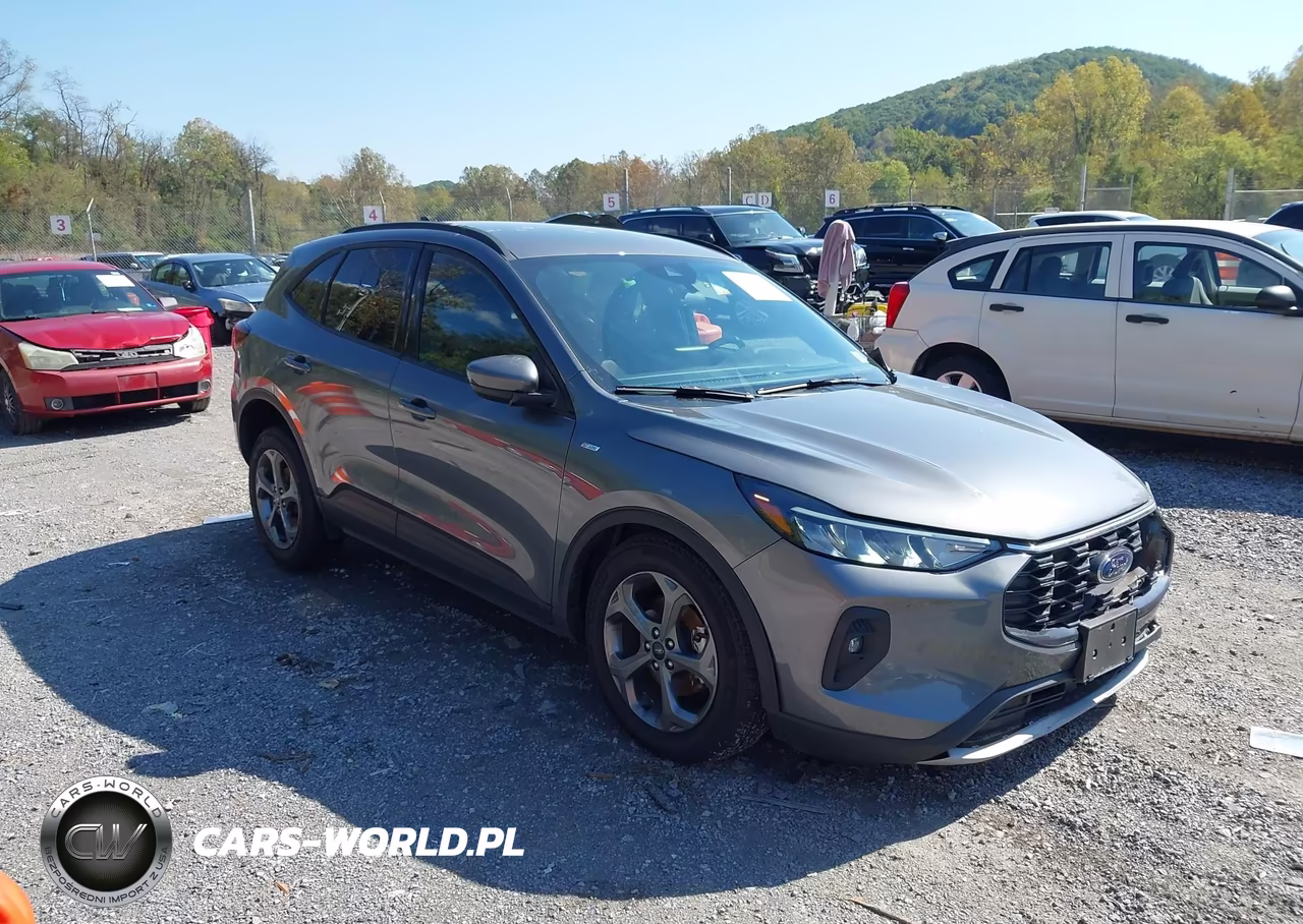 2025 Ford Escape St-Line Select