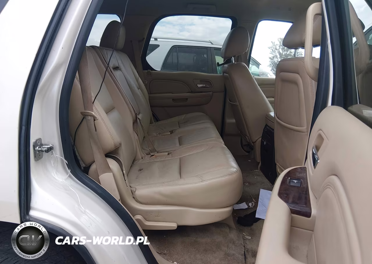2012 Cadillac Escalade Standard VIN:1GYS3AEF0CR105067 - 8