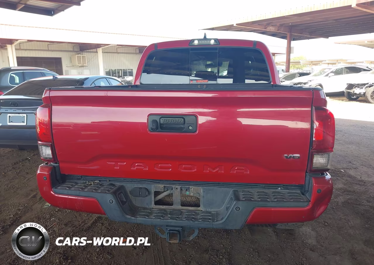2018 Toyota Tacoma Trd Off Road VIN:3TMCZ5AN7JM138420 - 17