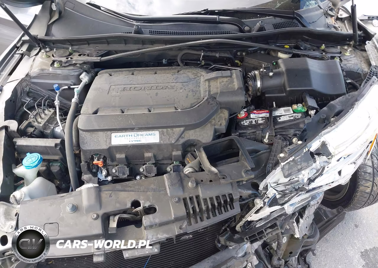2017 Honda Accord Touring V6 VIN:1HGCR3F95HA030287 - 10
