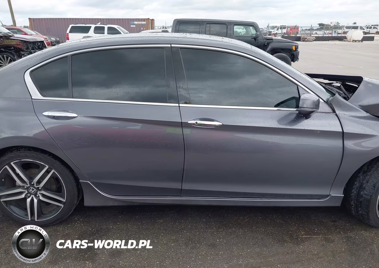 2017 Honda Accord Touring V6 VIN:1HGCR3F95HA030287 - 14