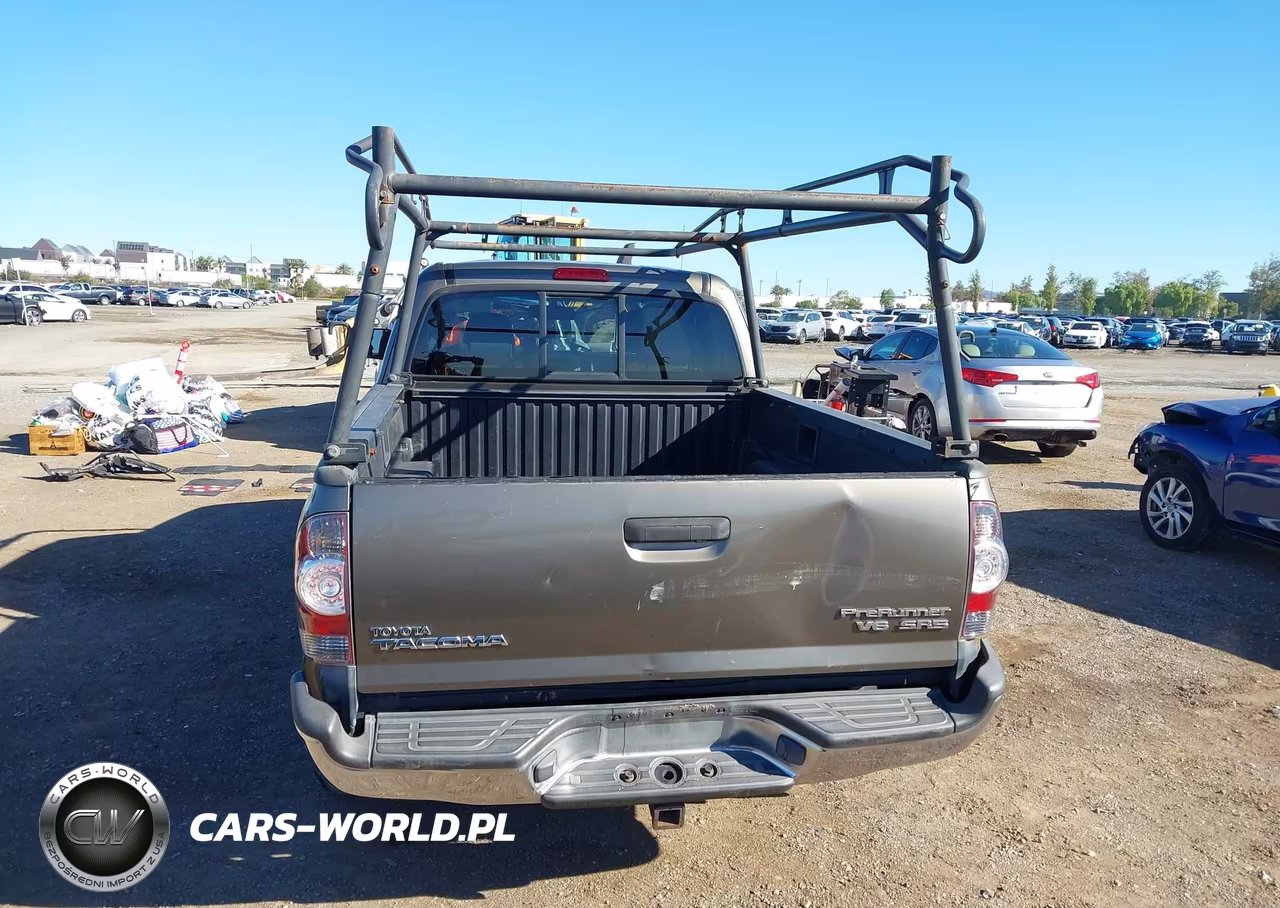 2011 Toyota Tacoma Prerunner V6 VIN:5TFTU4GNXBX009390 - 16