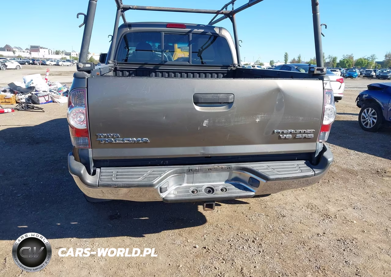 2011 Toyota Tacoma Prerunner V6 VIN:5TFTU4GNXBX009390 - 6