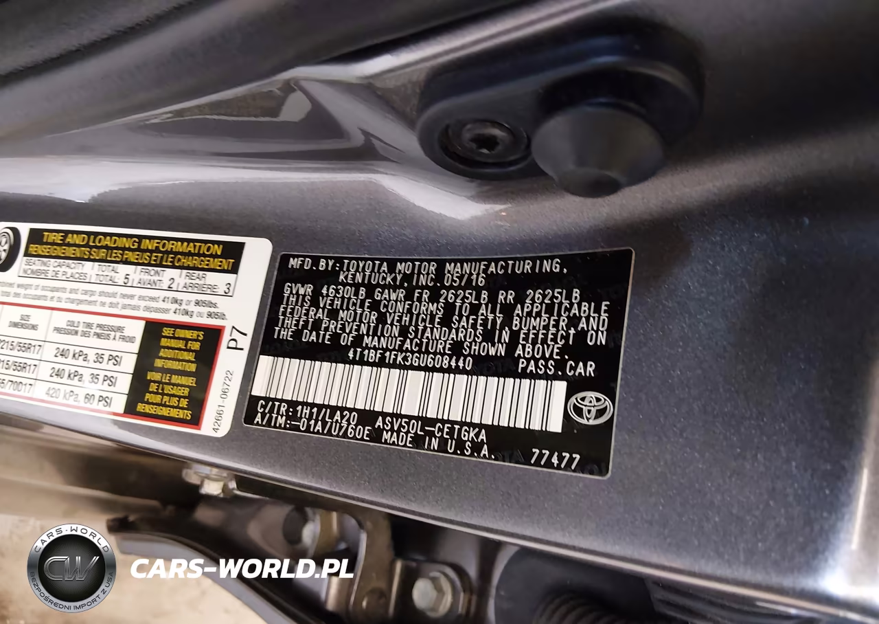 2016 Toyota Camry Xle VIN:4T1BF1FK3GU608440 - 9