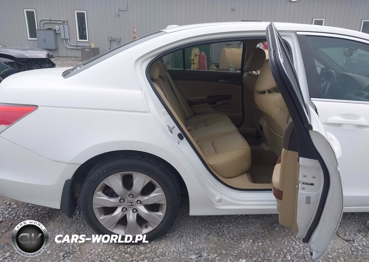 2010 Honda Accord 2.4 Ex-L VIN:1HGCP2F83AA106960 - 8