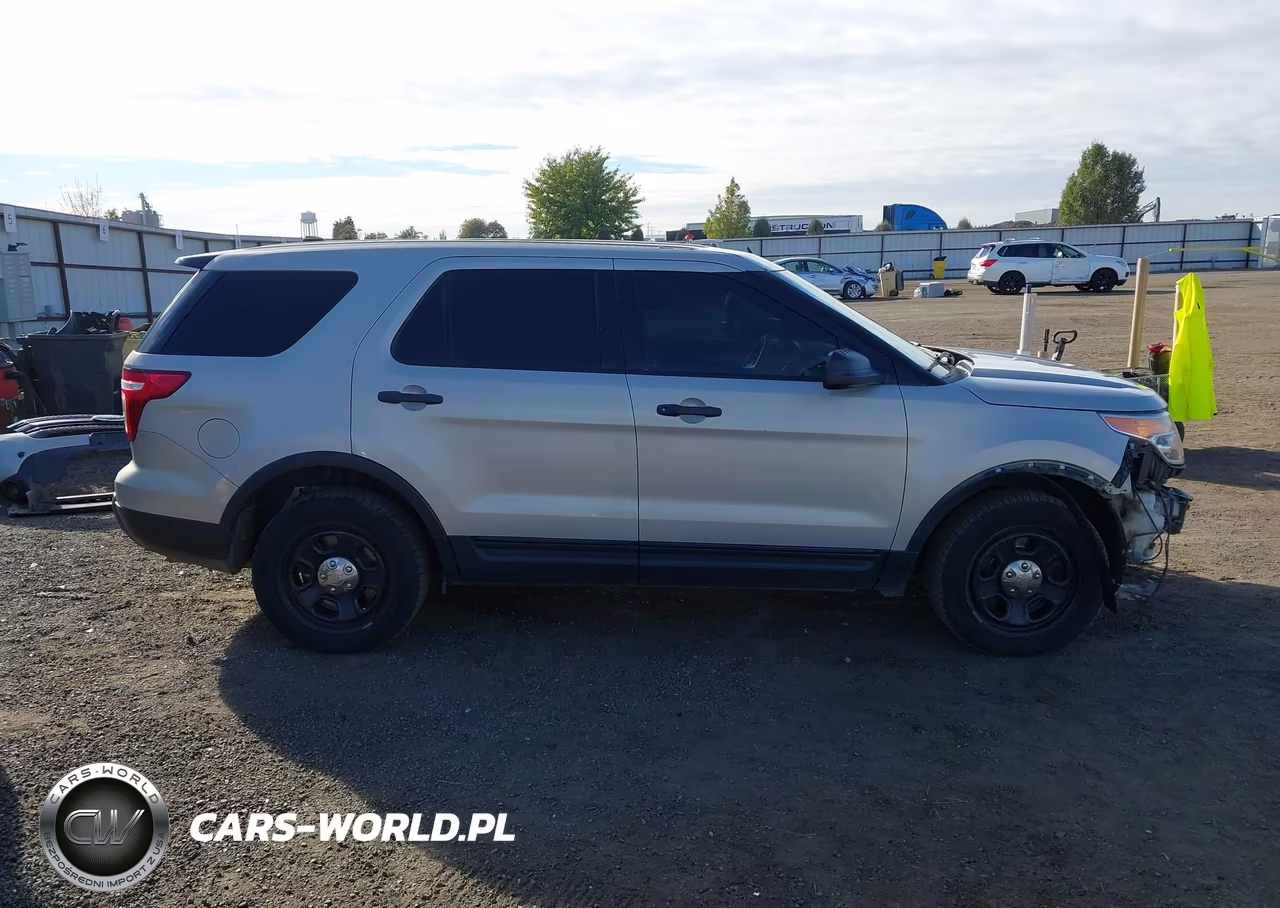 2015 Ford Utility Police Interceptor VIN:1FM5K8AR6FGA35553 - 14