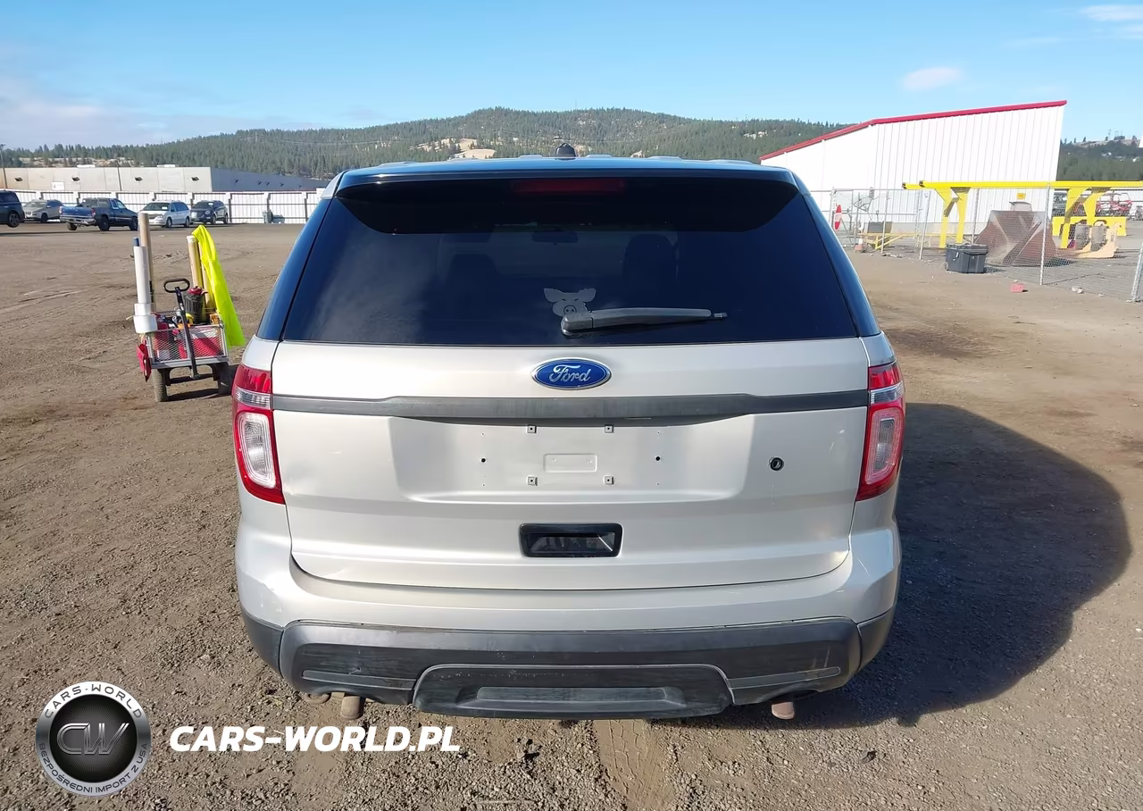2015 Ford Utility Police Interceptor VIN:1FM5K8AR6FGA35553 - 17