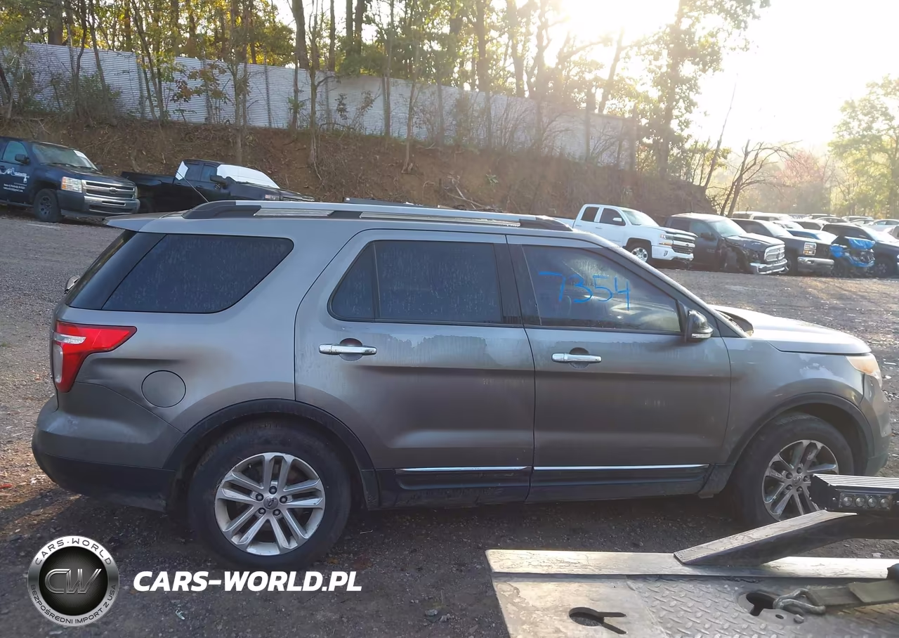 2011 Ford Explorer Xlt VIN:1FMHK8D83BGA89628 - 13