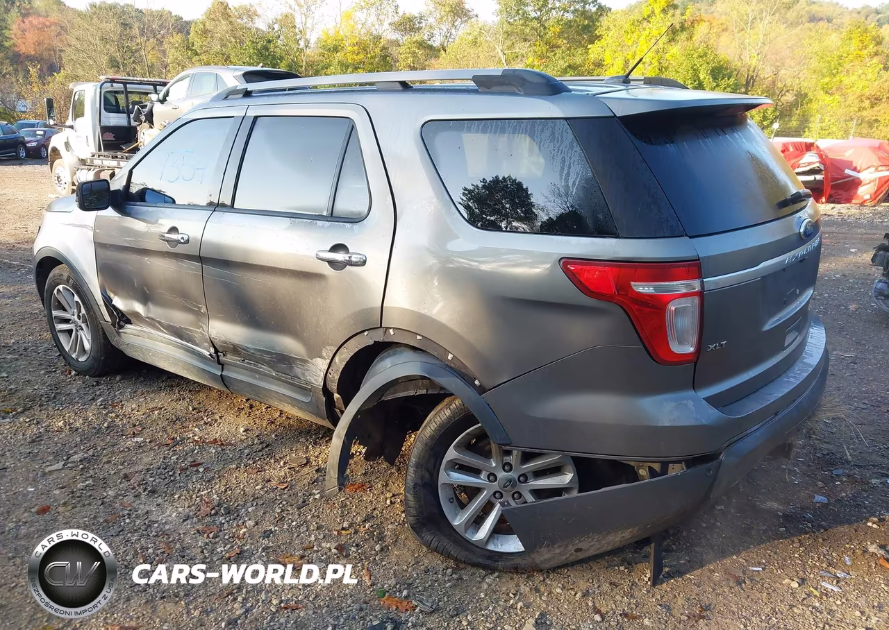 2011 Ford Explorer Xlt VIN:1FMHK8D83BGA89628 - 3