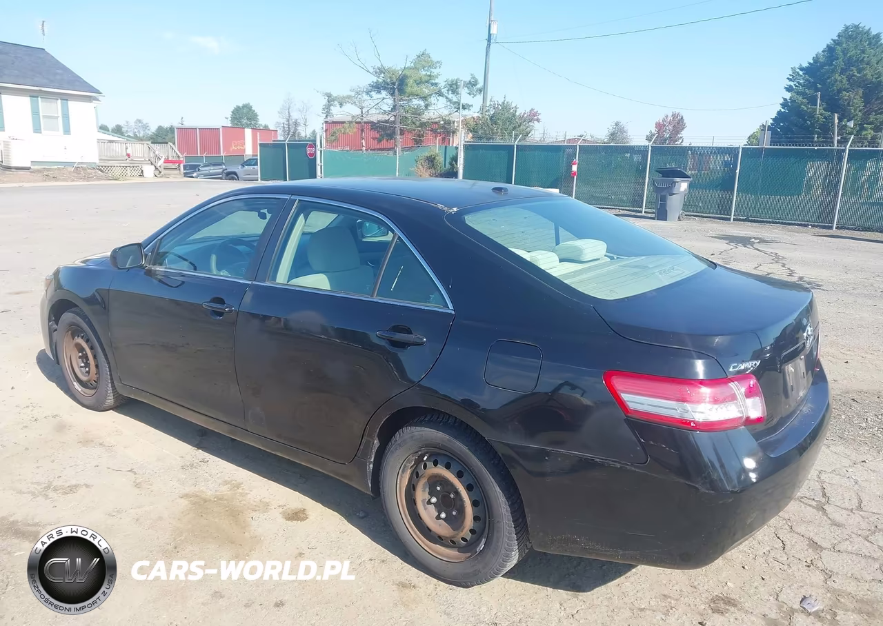 2011 Toyota Camry Le VIN:4T1BF3EK4BU160943 - 3