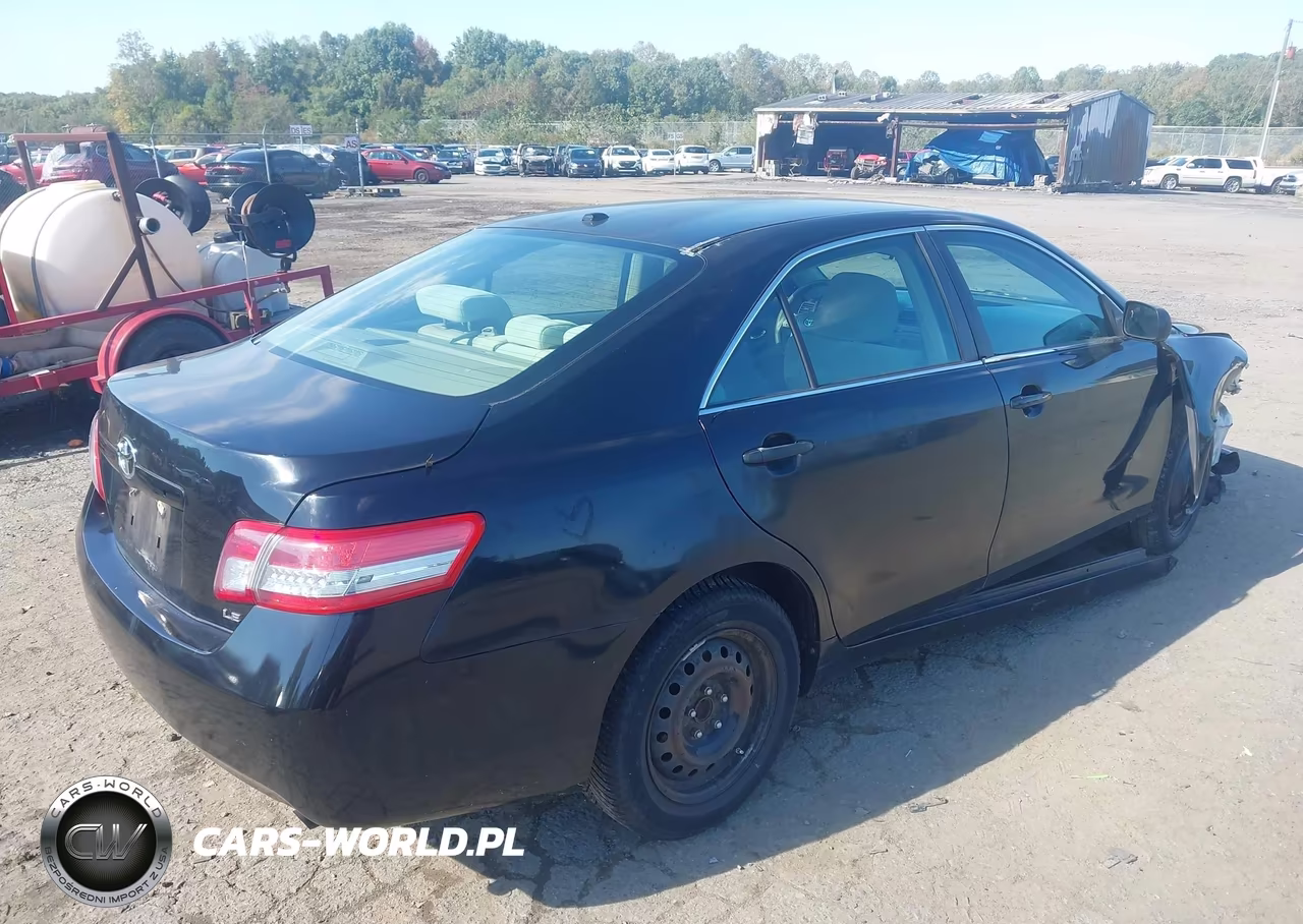 2011 Toyota Camry Le VIN:4T1BF3EK4BU160943 - 4