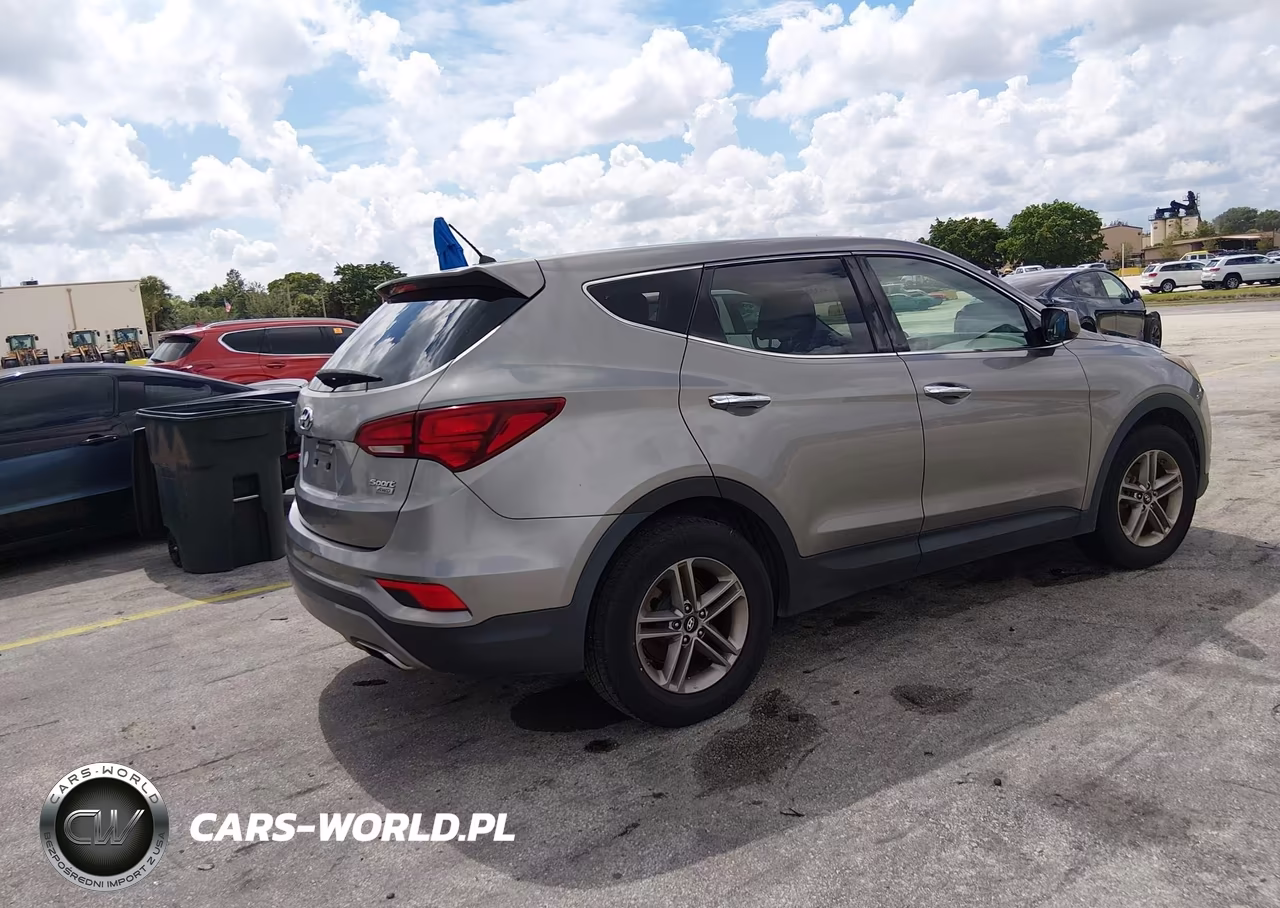 2018 Hyundai Santa Fe Sport 2.4L VIN:5NMZTDLB7JH073662 - 4