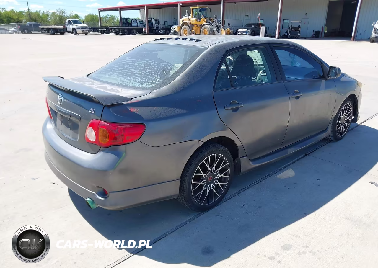 2010 Toyota Corolla S VIN:2T1BU4EE6AC343122 - 4