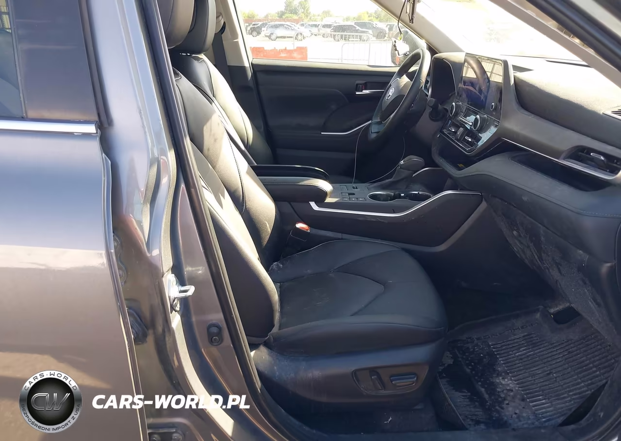 2026 Toyota Highlander Xle VIN:5TDKDRBH6TS598522 - 5