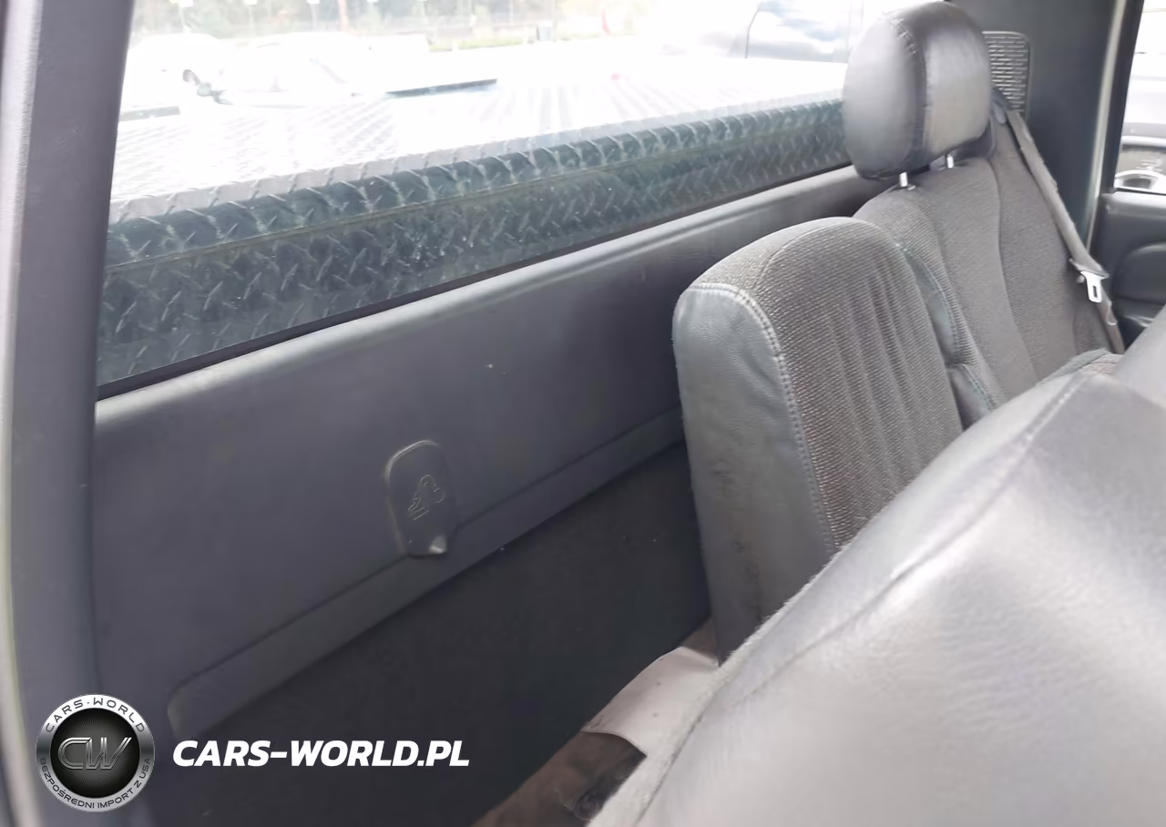2002 Chevrolet Silverado 1500 VIN:1GCEC14W02Z298095 - 8