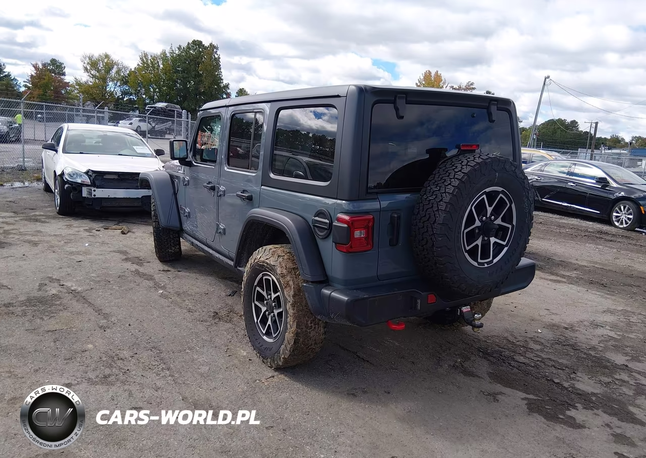 2025 Jeep Wrangler 4-Door Rubicon 4X4 VIN:1C4PJXFN3SW529546 - 3