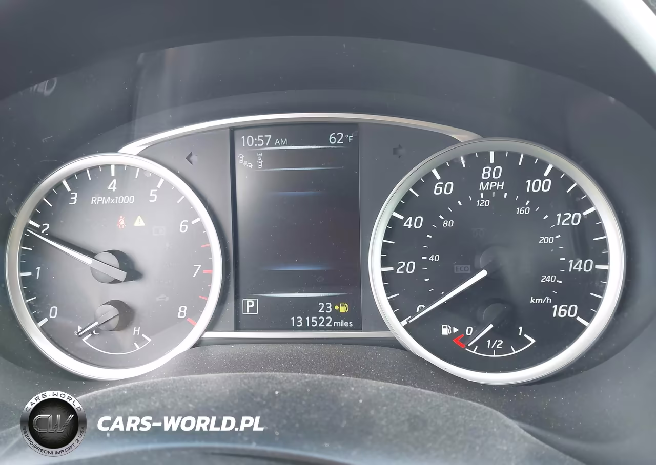 2018 Nissan Sentra Sr VIN:3N1AB7AP3JY285273 - 7