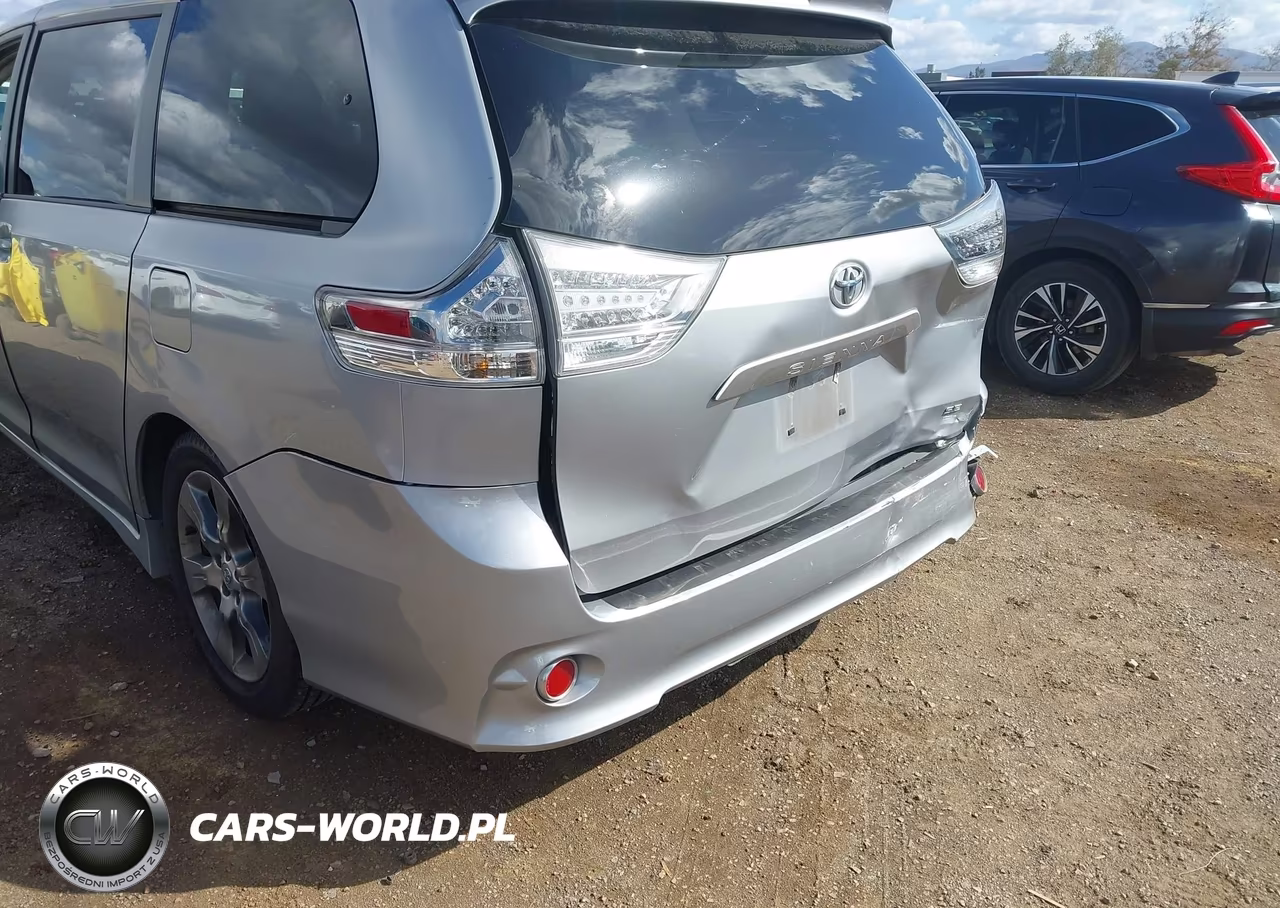 2011 Toyota Sienna Se VIN:5TDXK3DC3BS157505 - 17