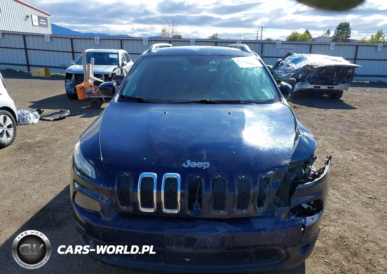 2015 Jeep Cherokee Latitude VIN:1C4PJMCS2FW515099 - 13