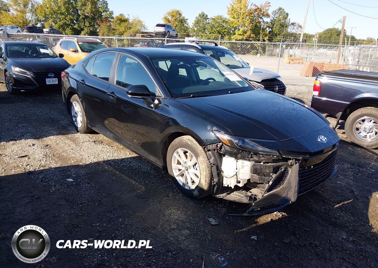 2025 Toyota Camry Le