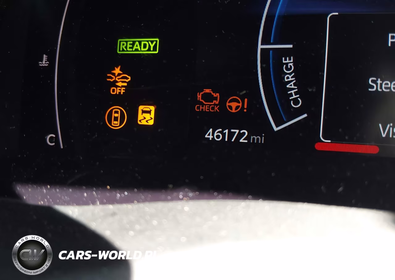 2025 Toyota Camry Le VIN:4T1DAACK7SU591307 - 15