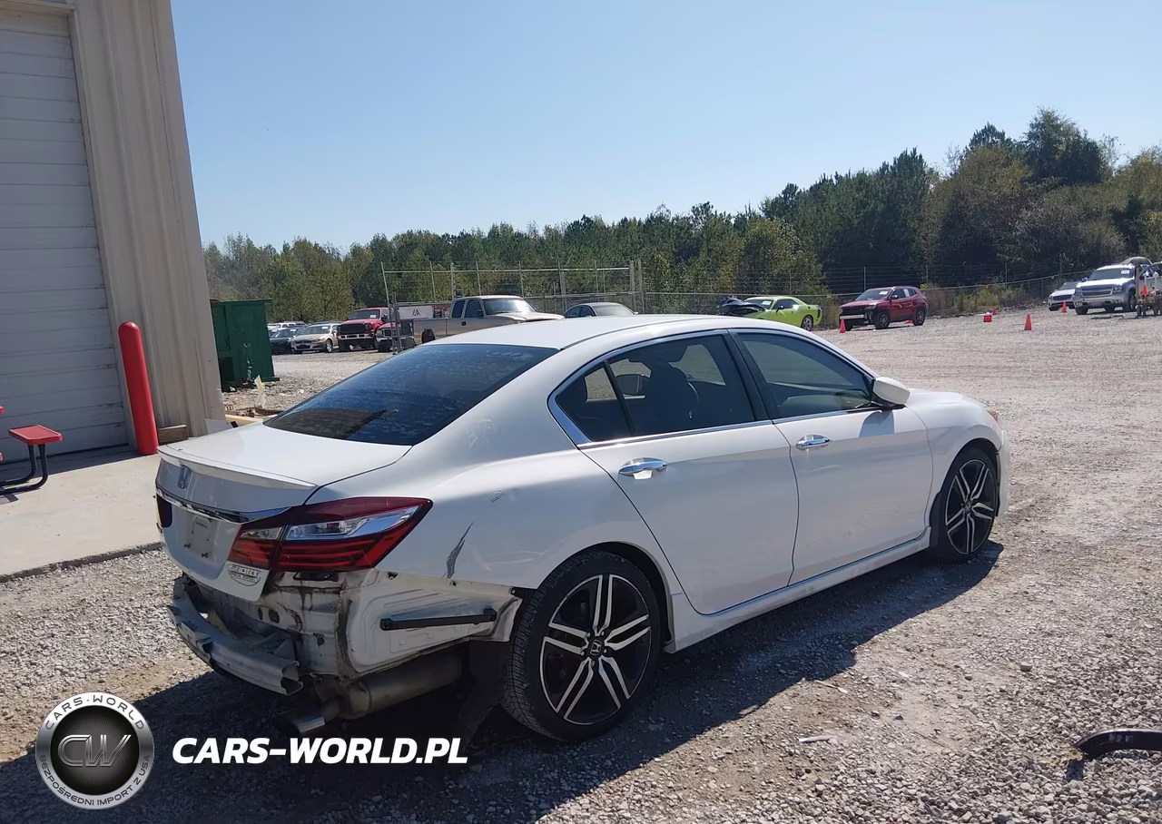 2017 Honda Accord Sport Se VIN:1HGCR2F17HA261387 - 4