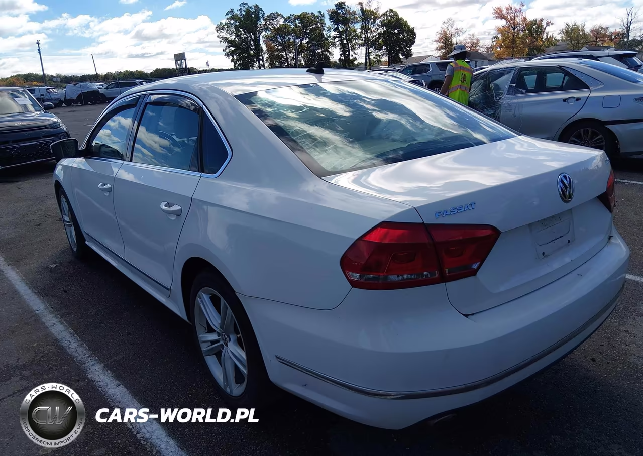 2013 Volkswagen Passat Sel VIN:1VWCN7A3XDC059543 - 3