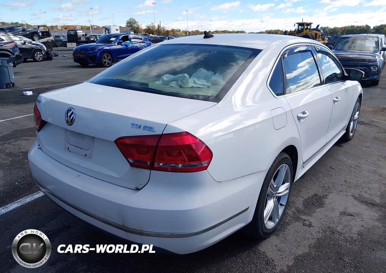 2013 Volkswagen Passat Sel VIN:1VWCN7A3XDC059543 - 4