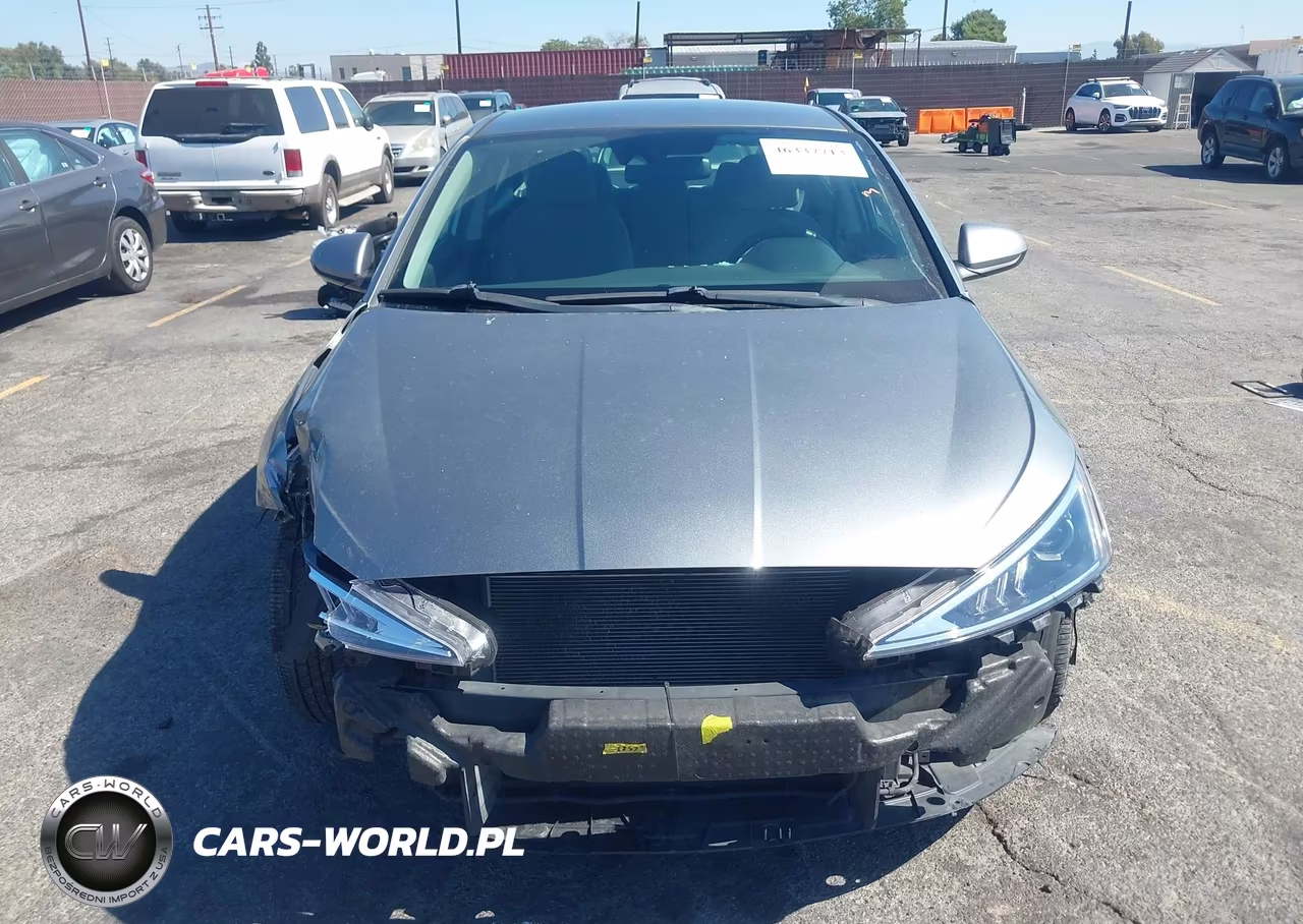 2019 Hyundai Elantra Sel VIN:KMHD84LFXKU736582 - 12