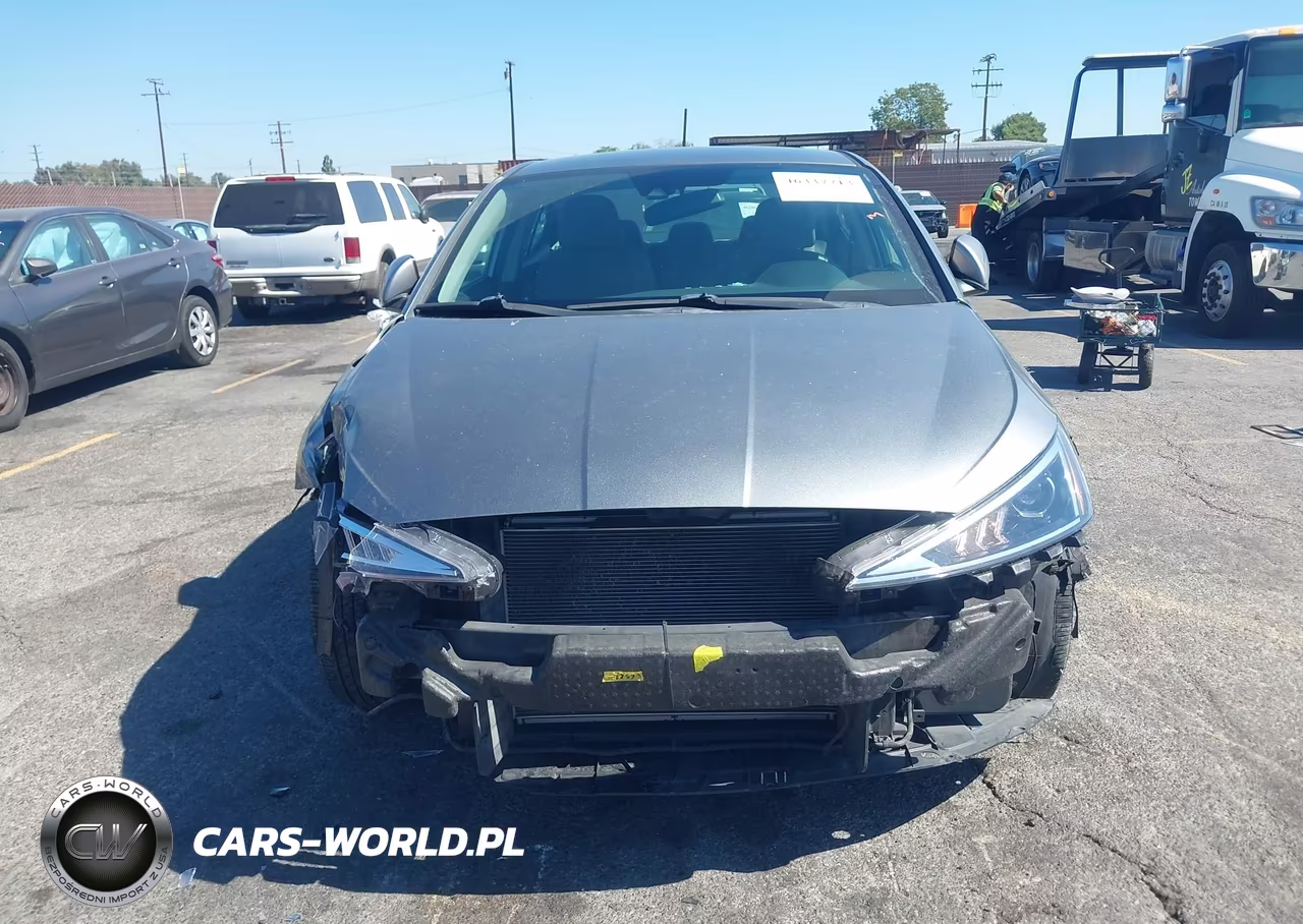 2019 Hyundai Elantra Sel VIN:KMHD84LFXKU736582 - 6