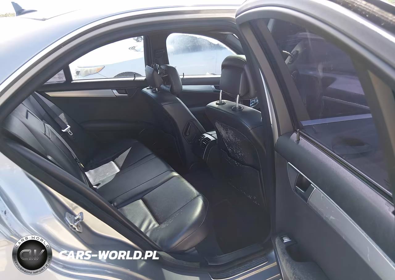 2012 Mercedes-Benz C 250 Sport VIN:WDDGF4HB9CR222939 - 8