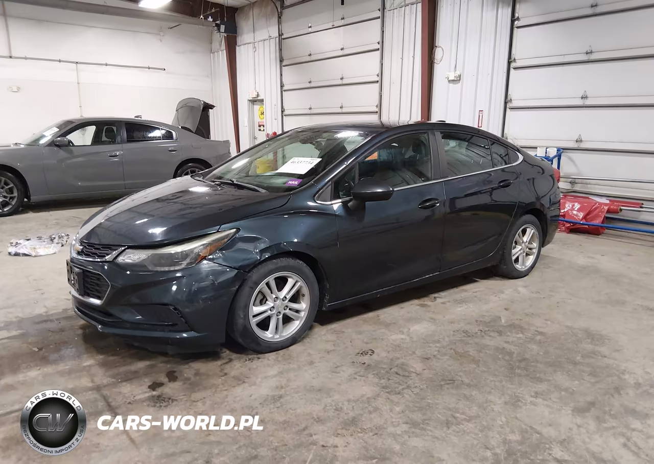 2017 Chevrolet Cruze Lt Auto VIN:1G1BE5SMXH7174242 - 2