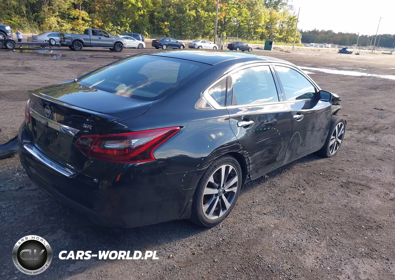 2017 Nissan Altima 2.5 Sr VIN:1N4AL3AP3HC162651 - 4