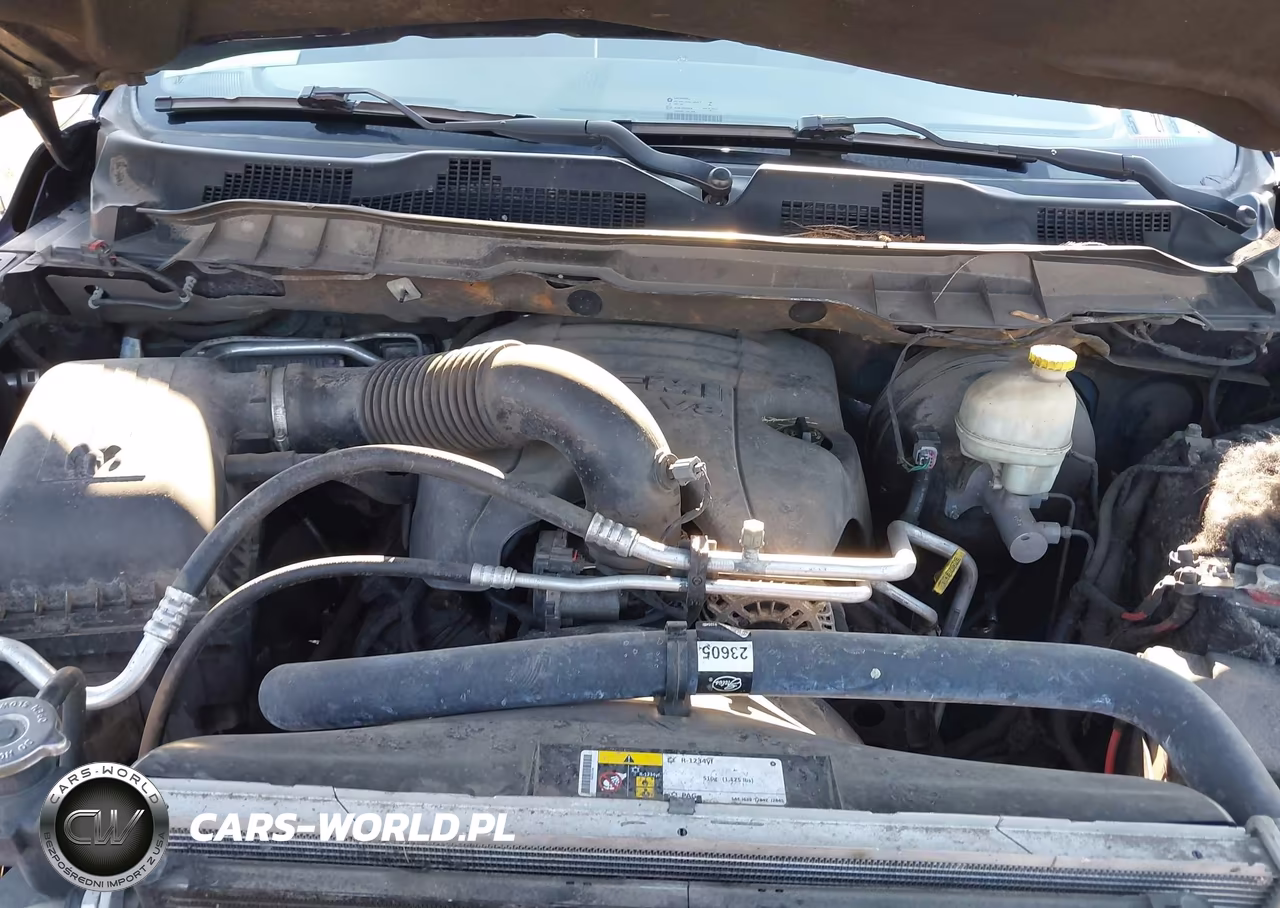 2015 Ram 1500 Big Horn VIN:1C6RR7GT5FS772049 - 10