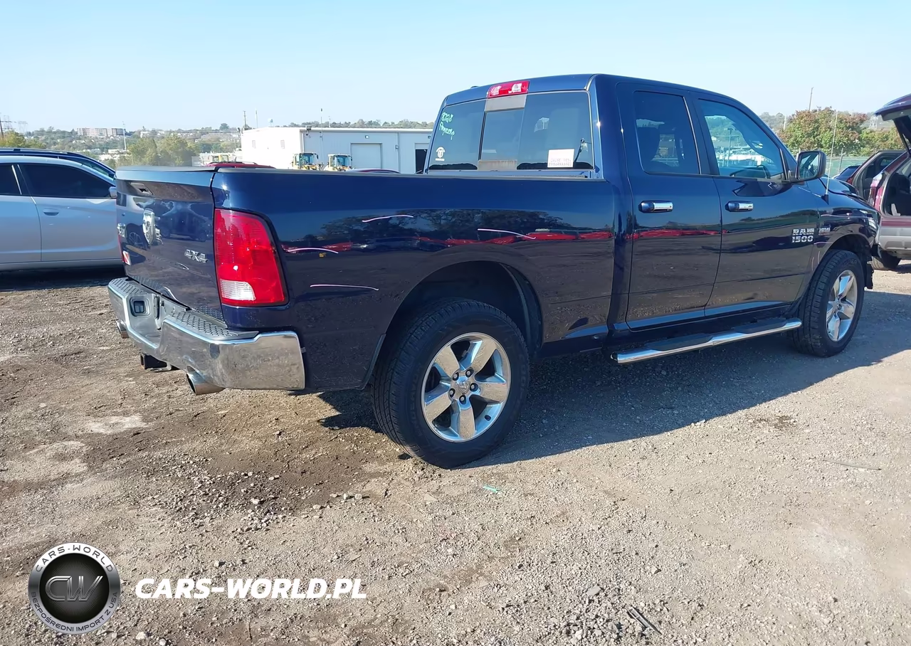 2015 Ram 1500 Big Horn VIN:1C6RR7GT5FS772049 - 4