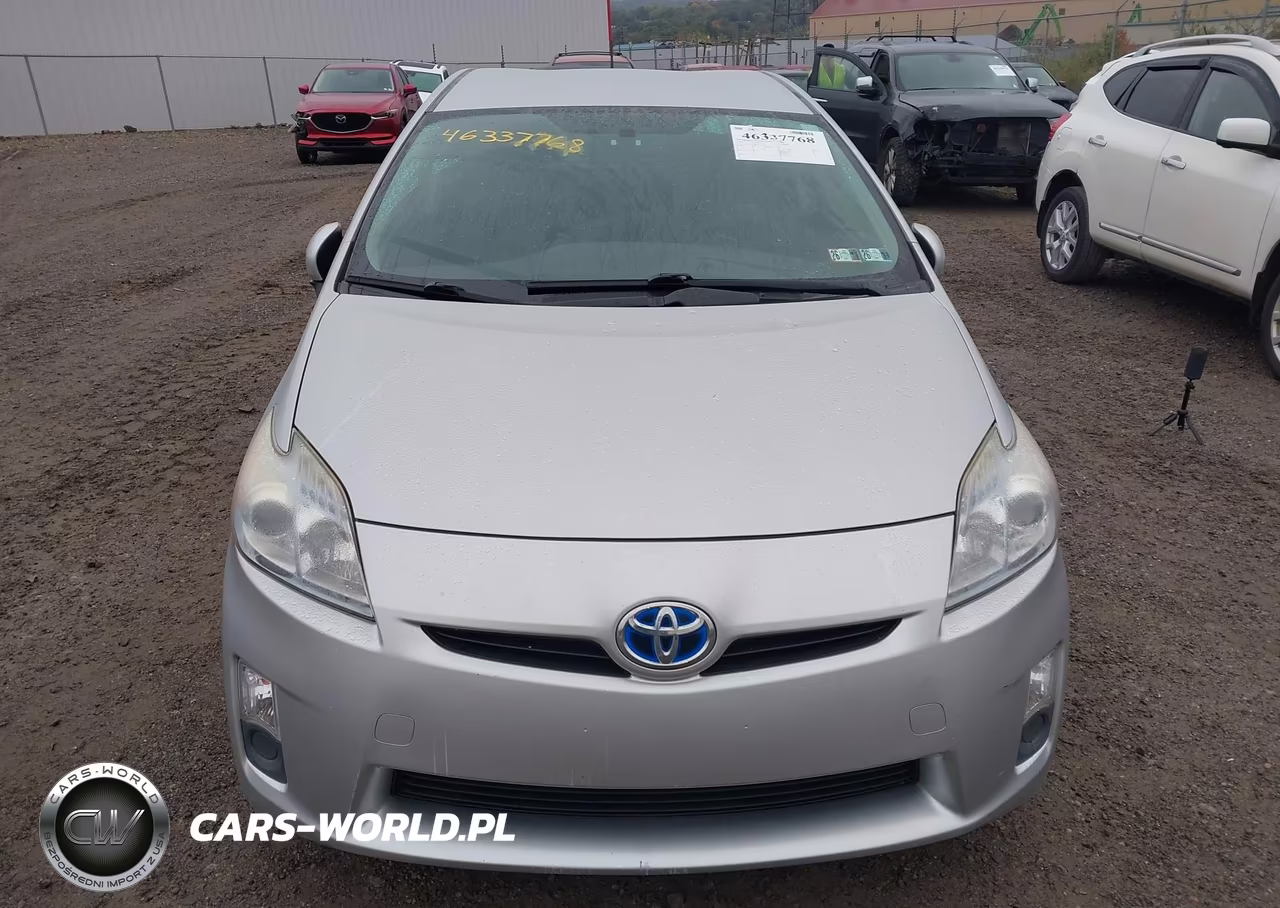 2011 Toyota Prius Three VIN:JTDKN3DUXB1412335 - 12