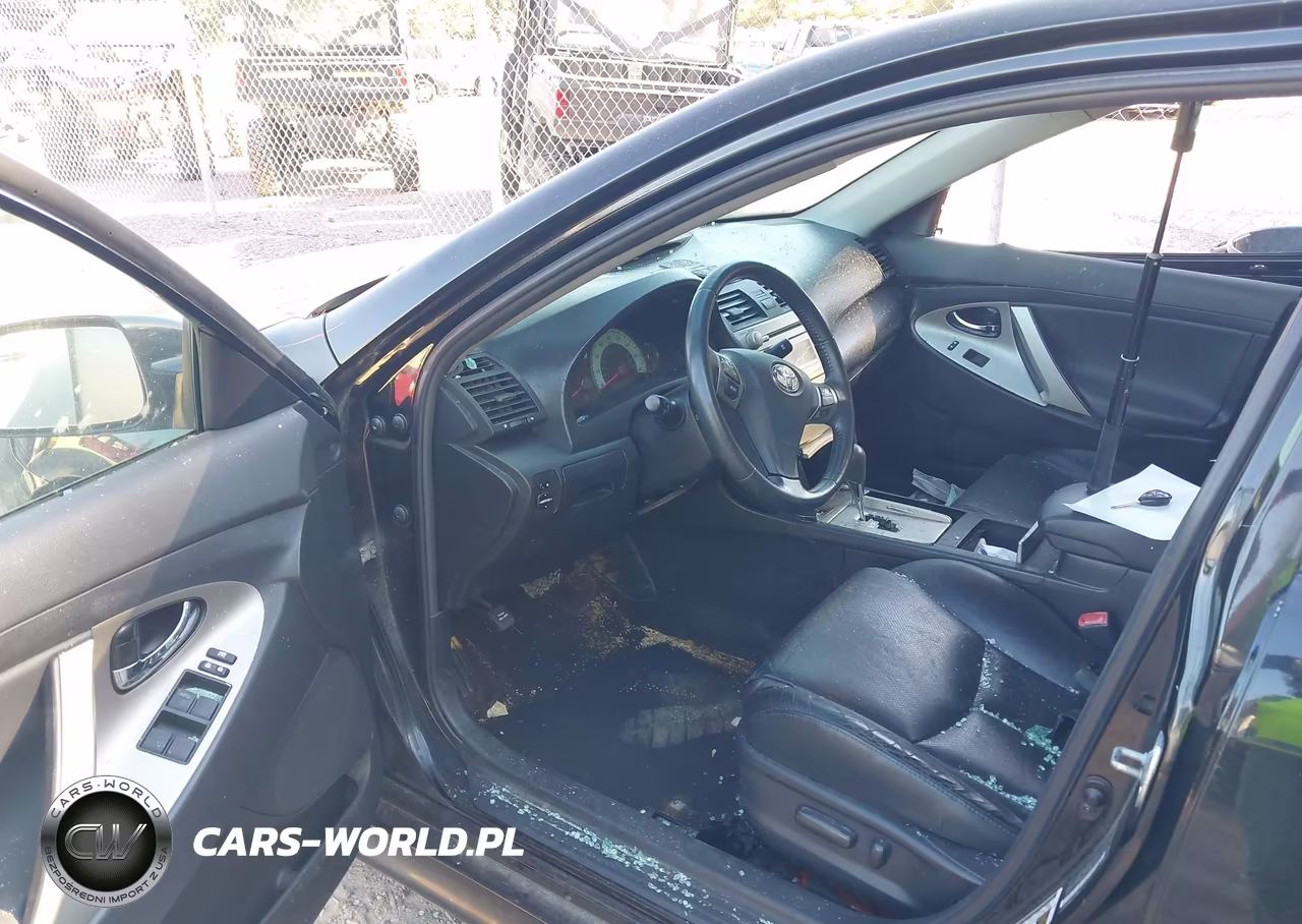 2009 Toyota Camry Se V6 VIN:4T1BK46K19U096483 - 5