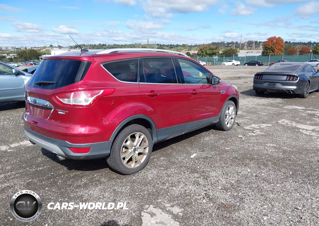 2015 Ford Escape Titanium VIN:1FMCU9J95FUB48208 - 4