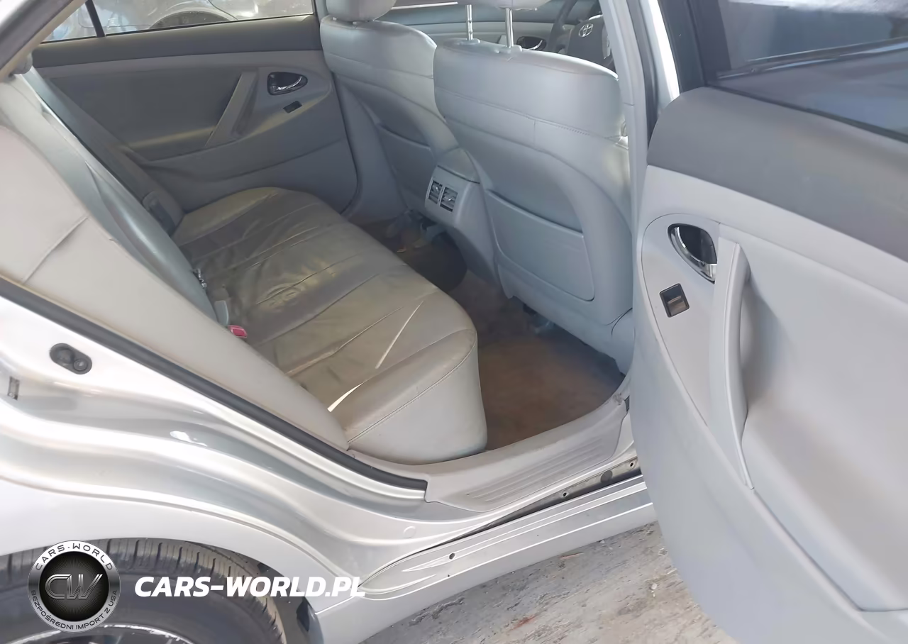 2007 Toyota Camry Hybrid VIN:JTNBB46K073029974 - 8