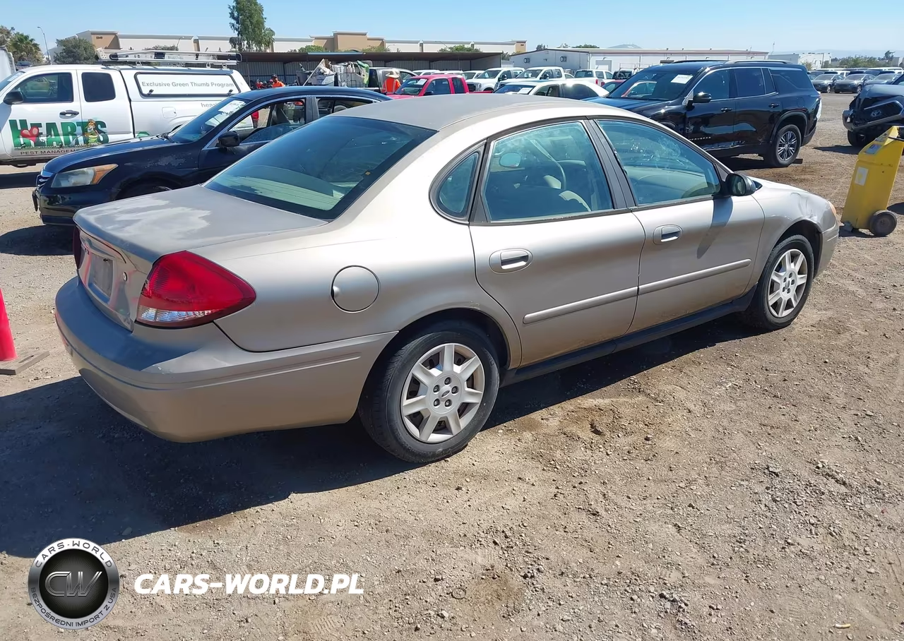 2005 Ford Taurus Se VIN:1FAFP53U35A190885 - 4