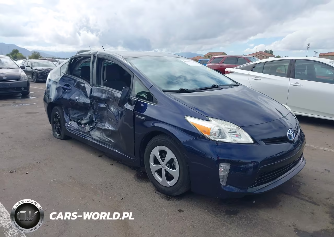 2014 Toyota Prius Two