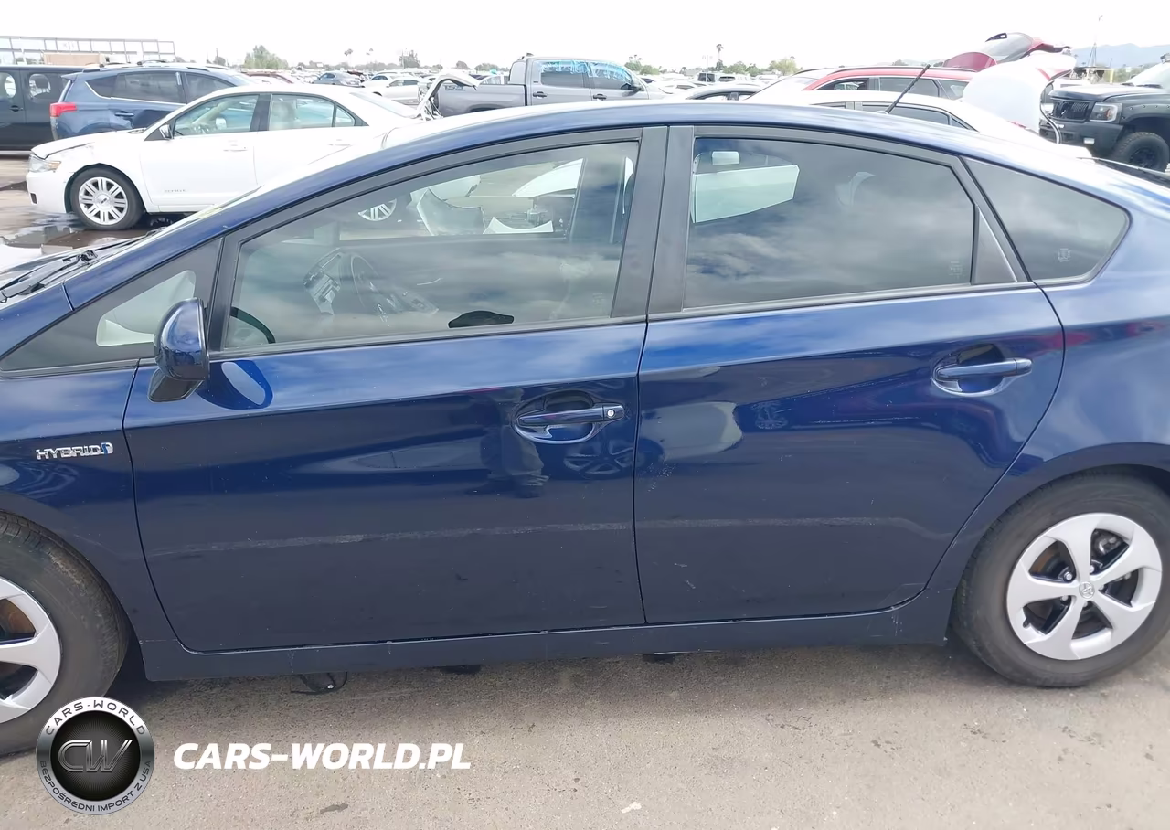 2014 Toyota Prius Two VIN:JTDKN3DU4E0366222 - 14
