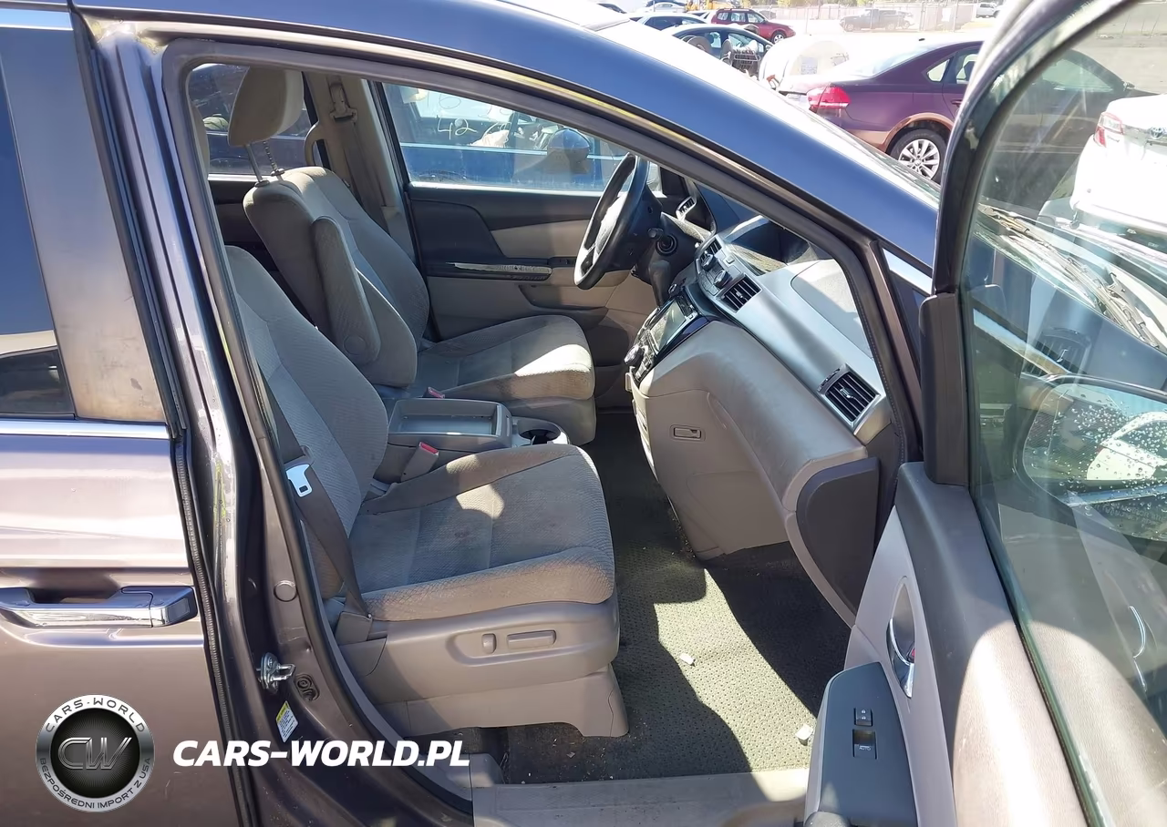 2016 Honda Odyssey Se VIN:5FNRL5H39GB078119 - 5