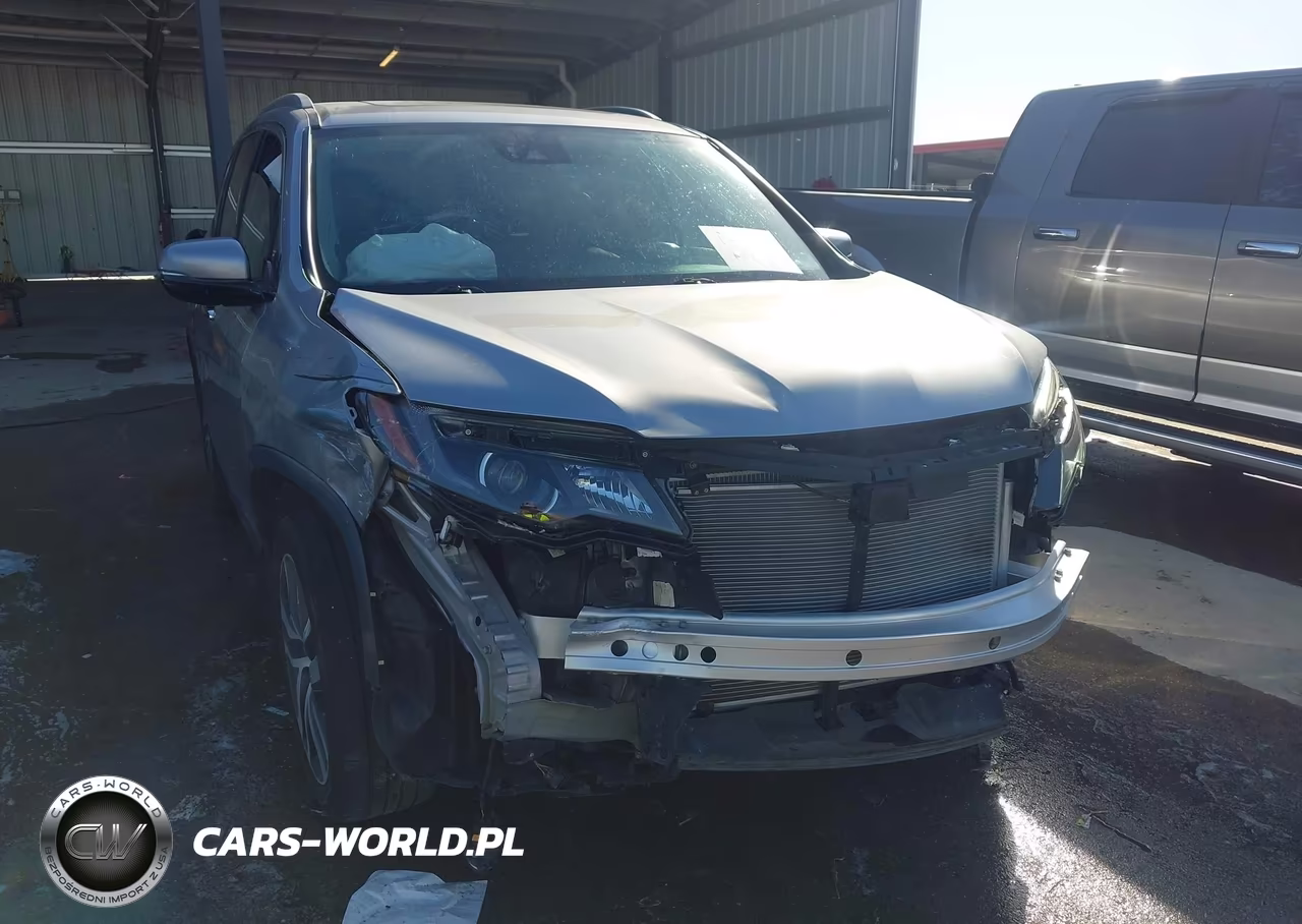 2017 Honda Pilot Elite VIN:5FNYF6H08HB082095 - 6