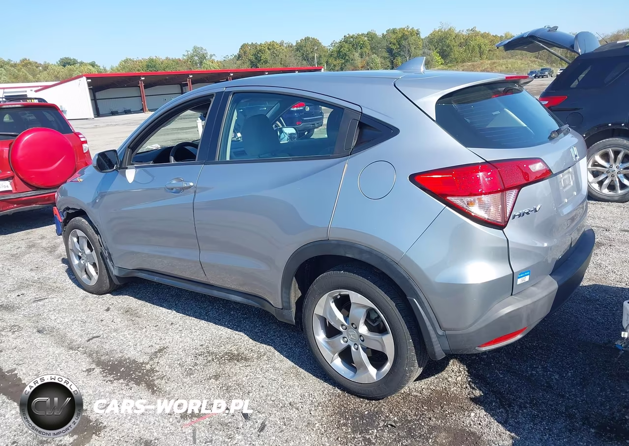 2018 Honda Hr-V Lx VIN:3CZRU6H33JG713429 - 3