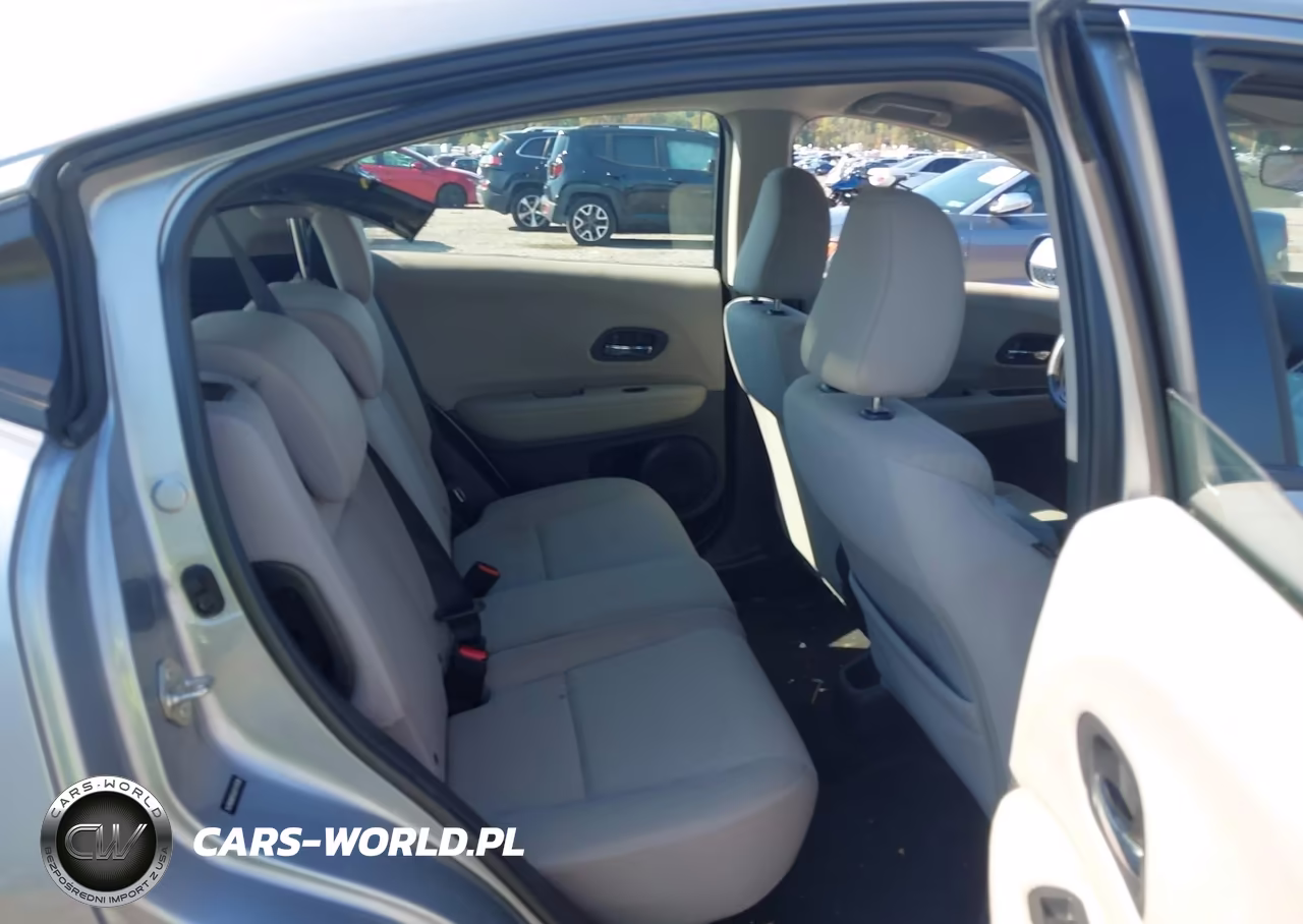 2018 Honda Hr-V Lx VIN:3CZRU6H33JG713429 - 8