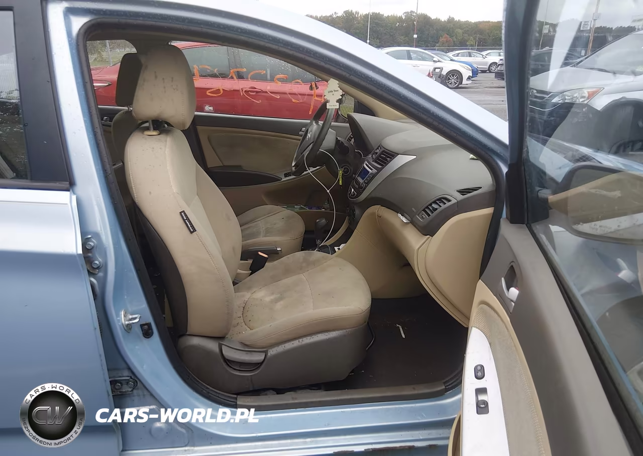 2014 Hyundai Accent Gls VIN:KMHCT4AE6EU744946 - 5